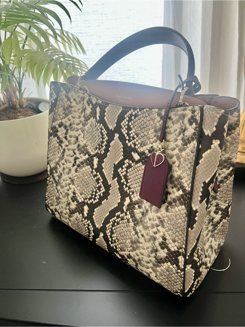 Kate Spade NY Snake-Print tote/satchel/purse